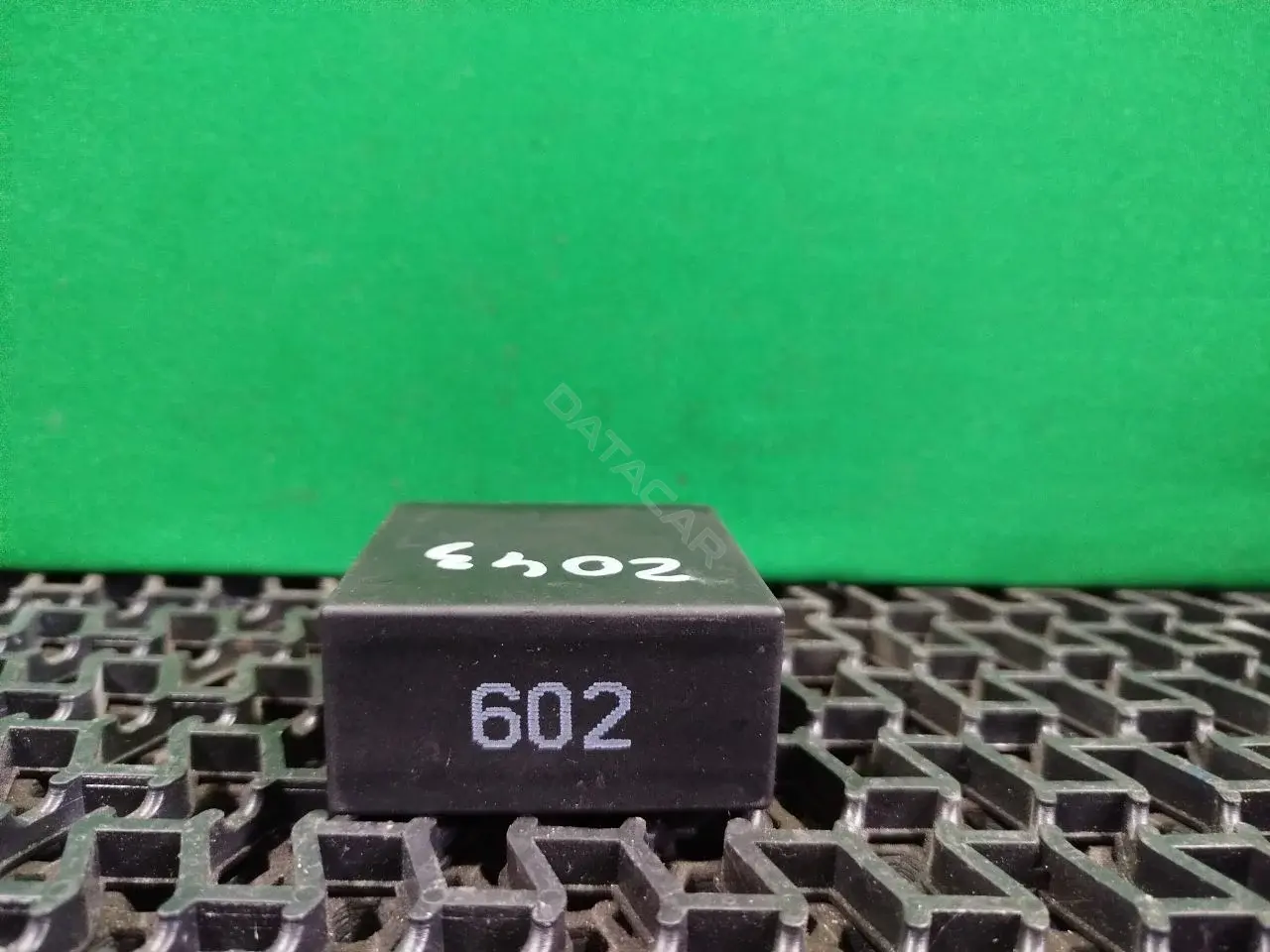 Реле стеклоочистителя 4B0 955 531 D