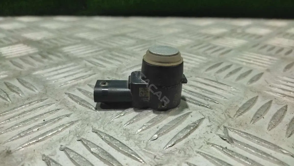 Датчик парктроника V30-72-0021