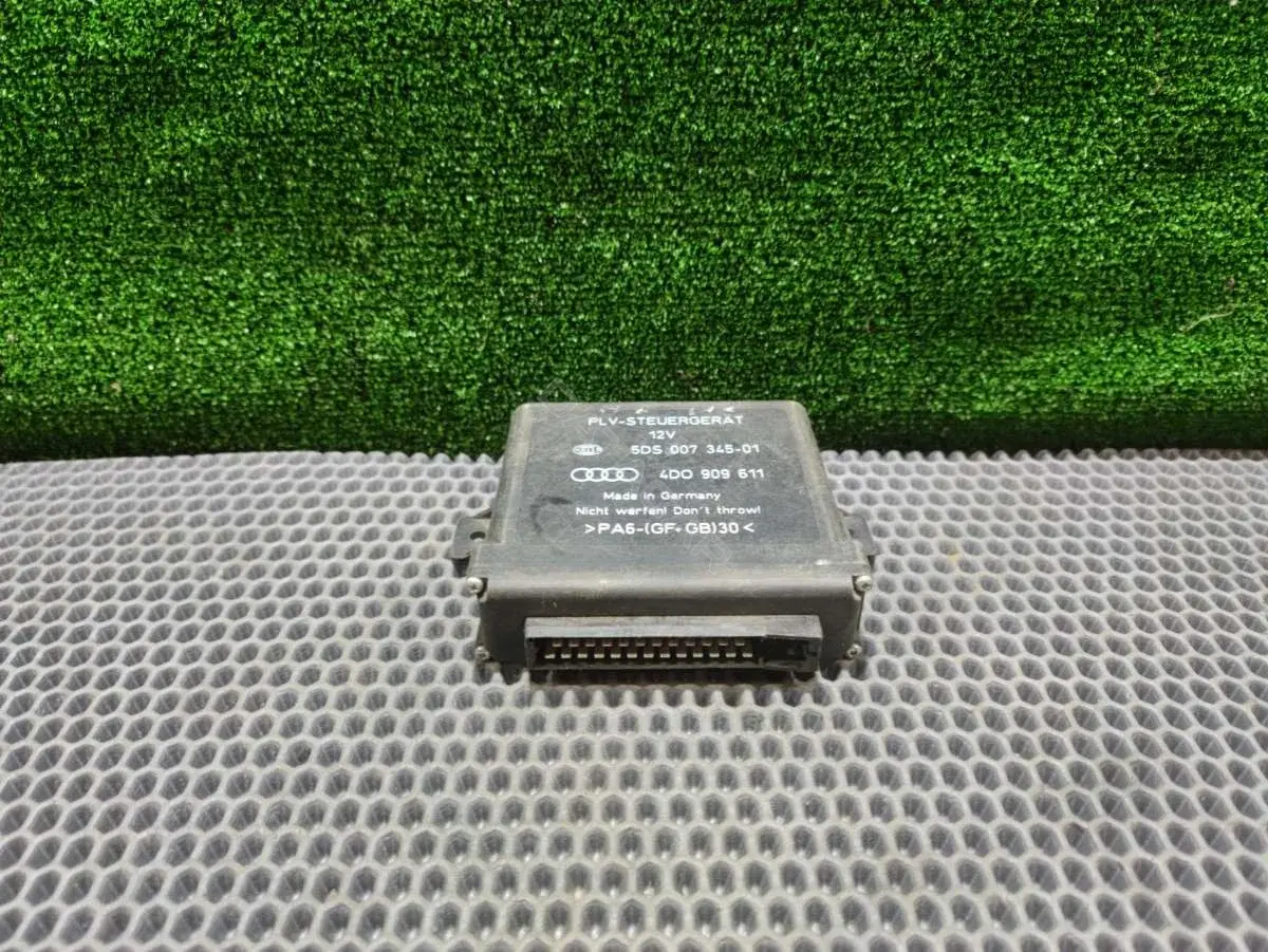 Блок управления рулевой колонки 4D0 909 611