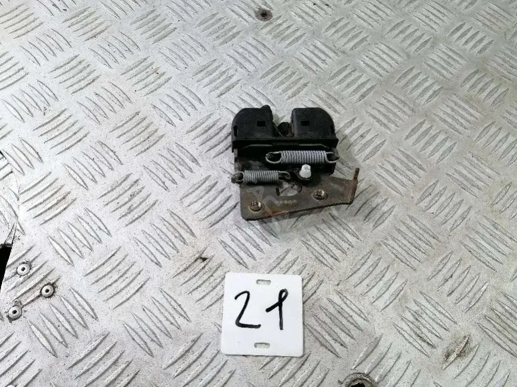 Замок спинки сиденья 7112864