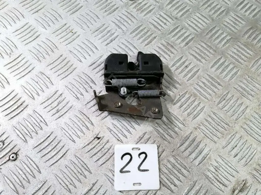 Замок спинки сиденья 7112863