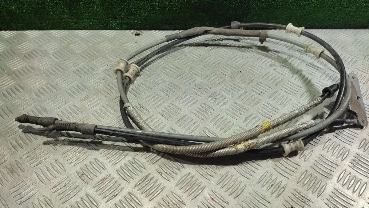 Трос ручника 60176331