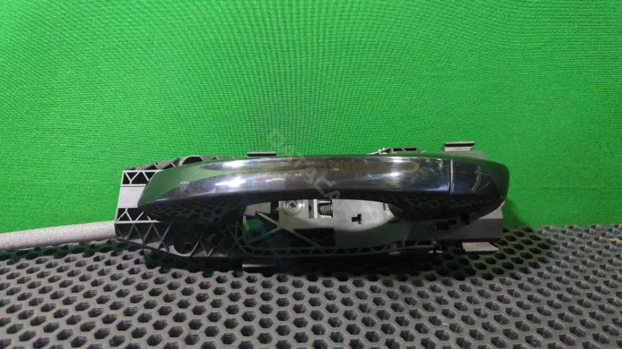 Ручка двери 5N0 839 885 H