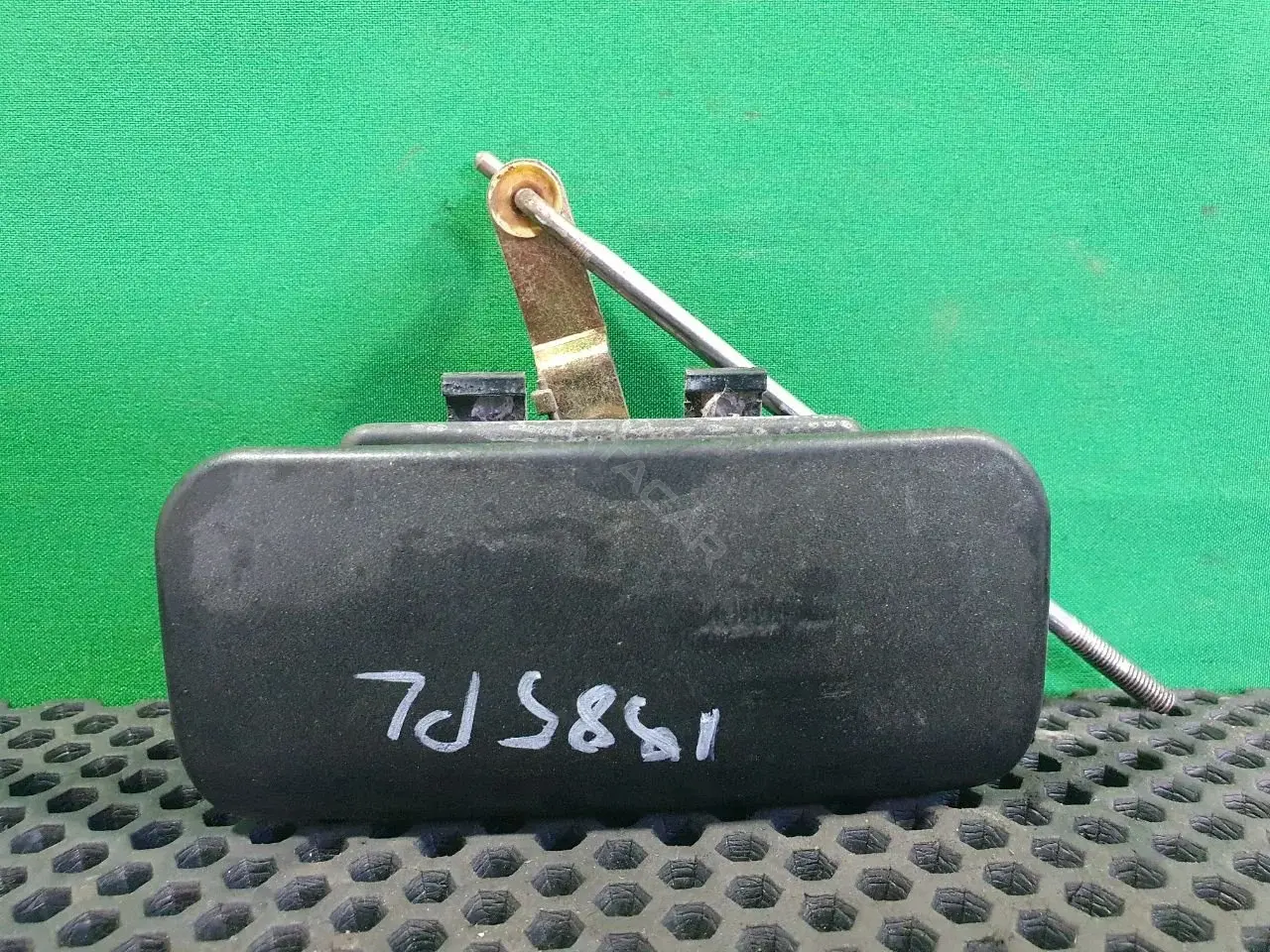 Ручка двери YC15-V22401