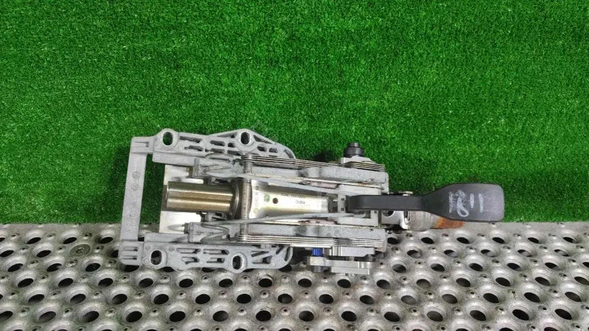 Рулевая колонка 8Z0 419 502