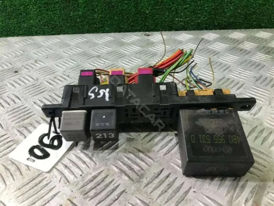 Блок предохранителей 8L0 941 822 A