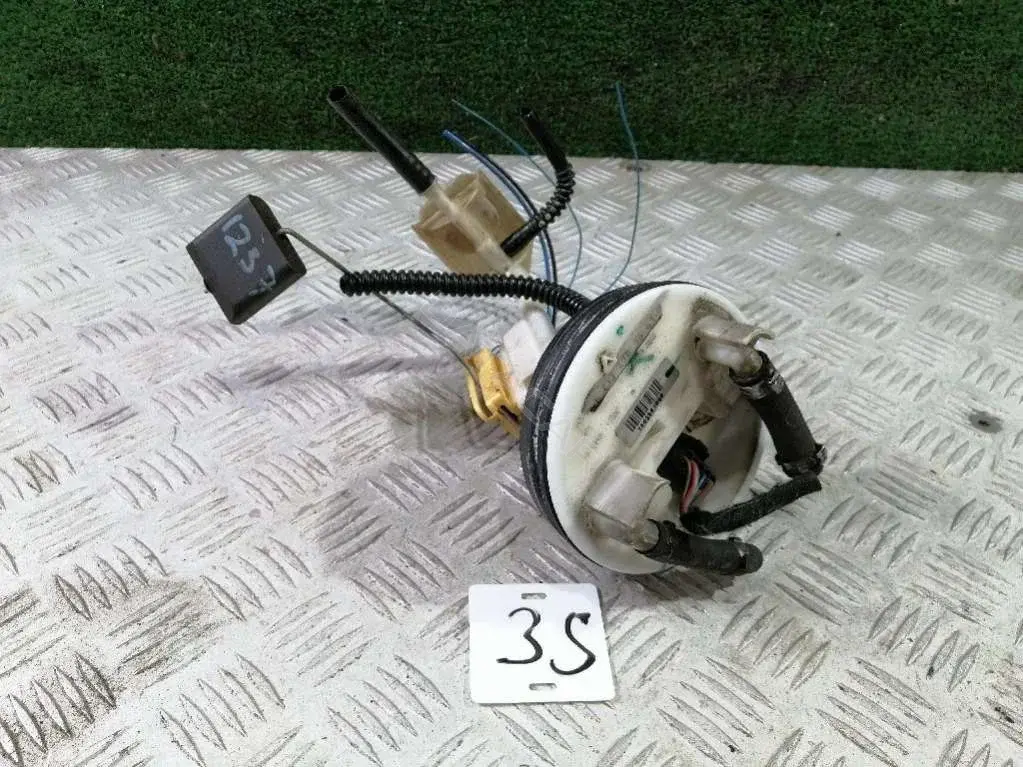 Датчик уровня топлива A2114701641