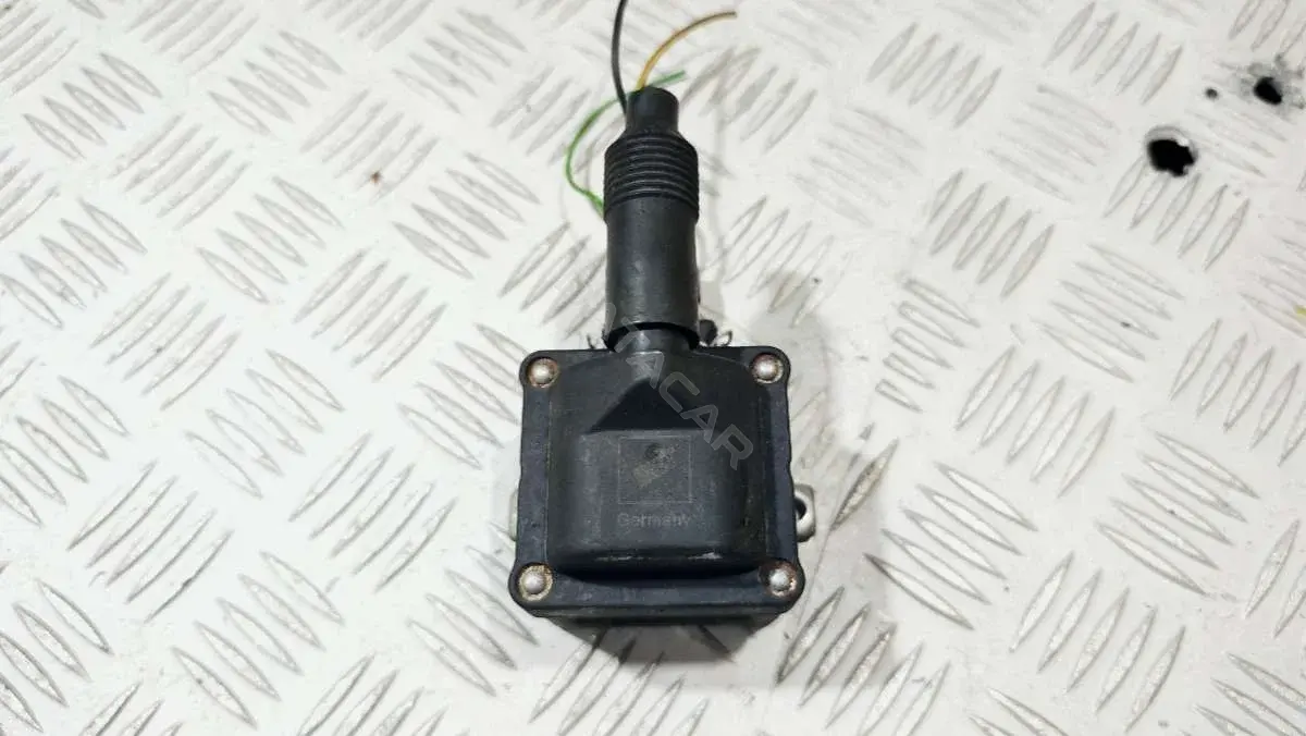 Катушка зажигания 6N0905104