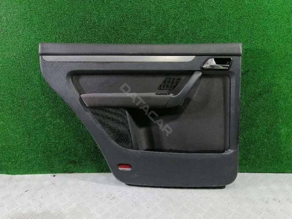 Дверная карта 1T0 867 211 022 L