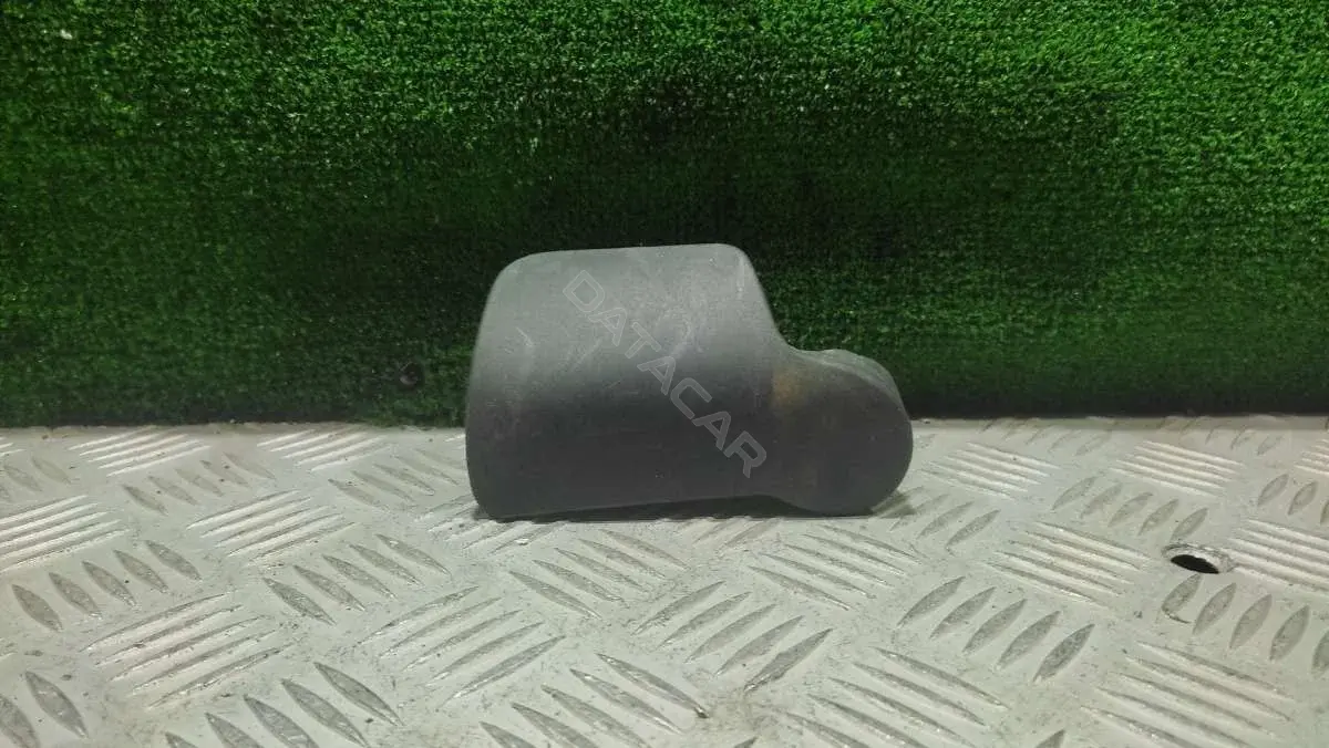 Ручка открывания капота 8T1823533