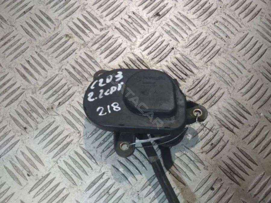 Дроссельная заслонка A6111500494