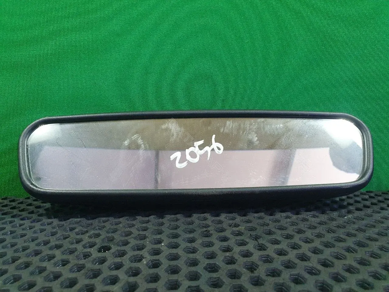 Внутреннее зеркало 1 010590, 8D0 857 511 A