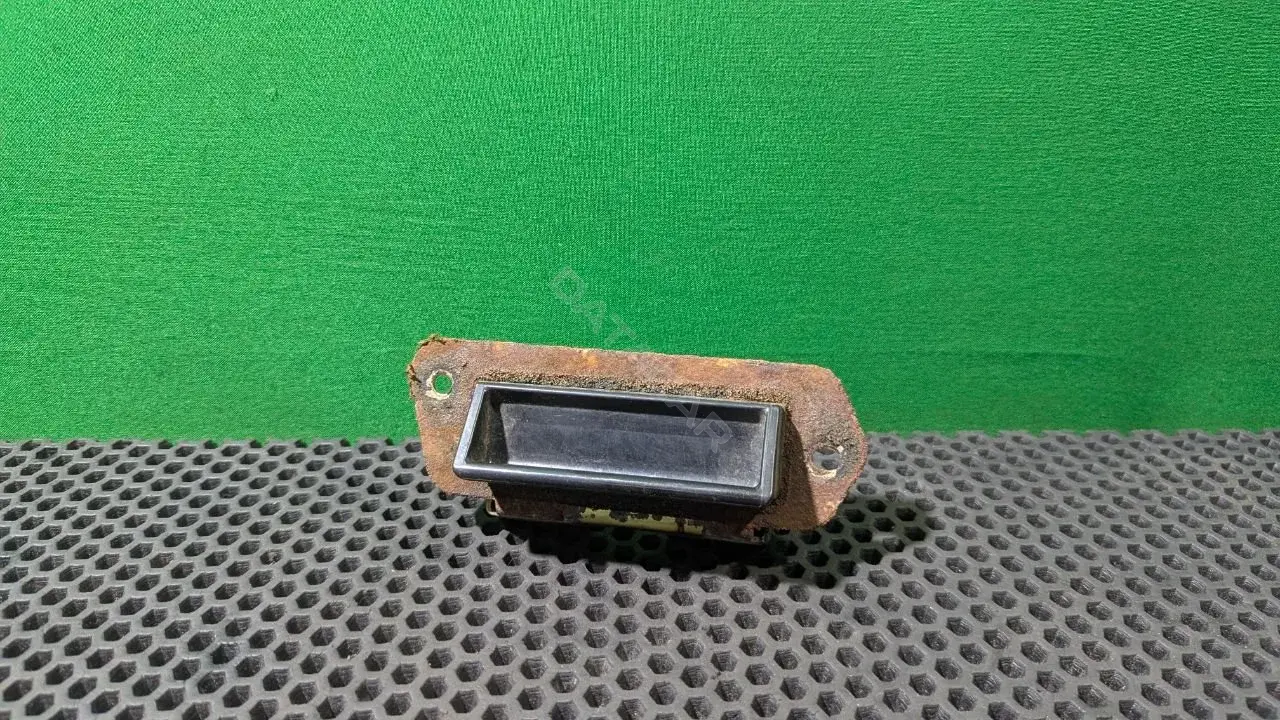 Ручка крышки багажника 90707302
