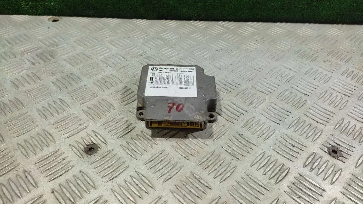 Блок управления подушками безопасности 1T0909605C, 5WK43518