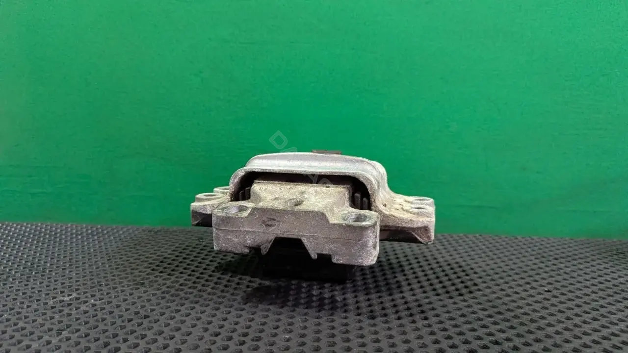 Подушка КПП 1K0 199 555 L