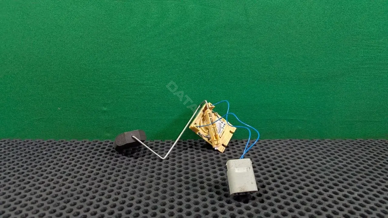Датчик уровня топлива A2C52088633