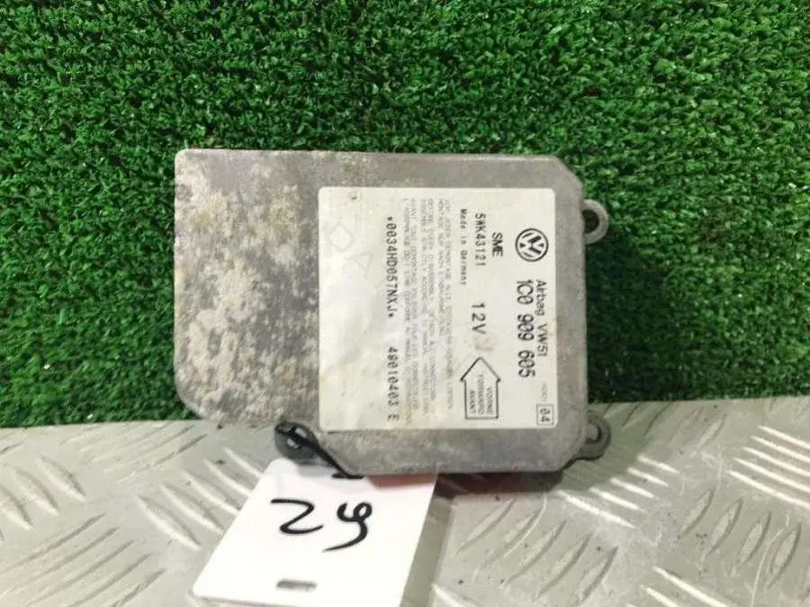 Блок управления подушками безопасности 1C0 909 605, 5WK43121
