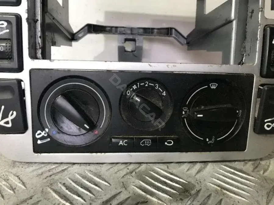 Блок управления климат-контролем 7M5 907 049 B