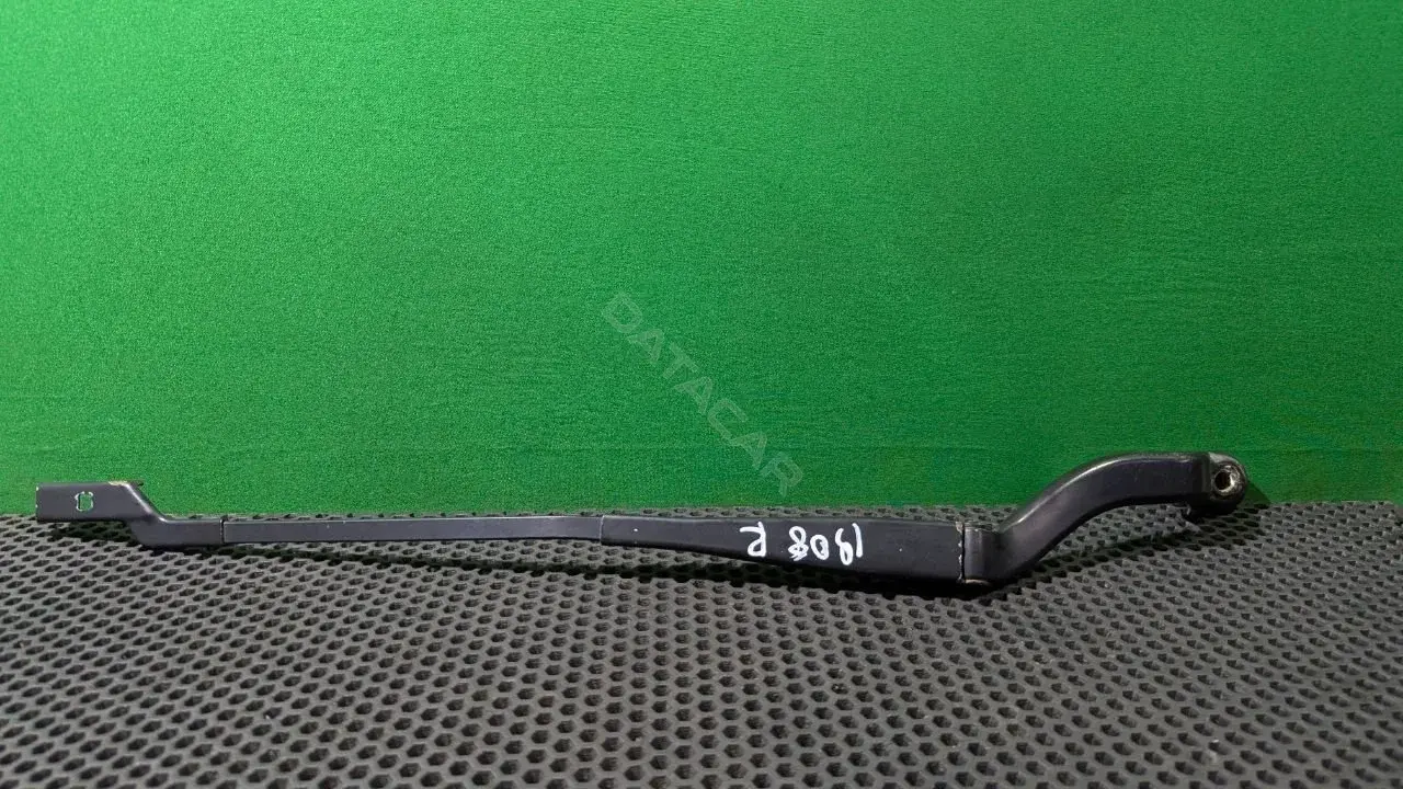 Рычаг стеклоочистителя 6M21 17526 CF