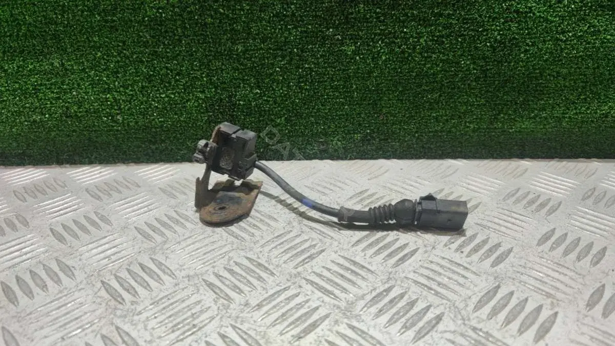 Датчик ускорения 3D0 616 575 K