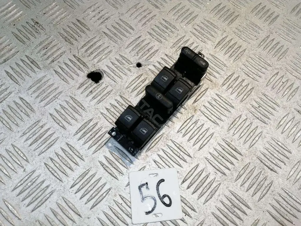 Блок управления стеклоподъемниками 1J4959857