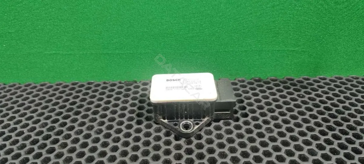 Датчик ускорения 0 265 005 774, A 006 542 42 18