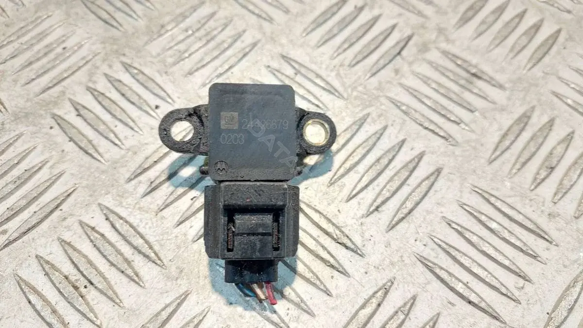 Датчик давления и температуры во впускном коллекторе (MAP) 24426679
