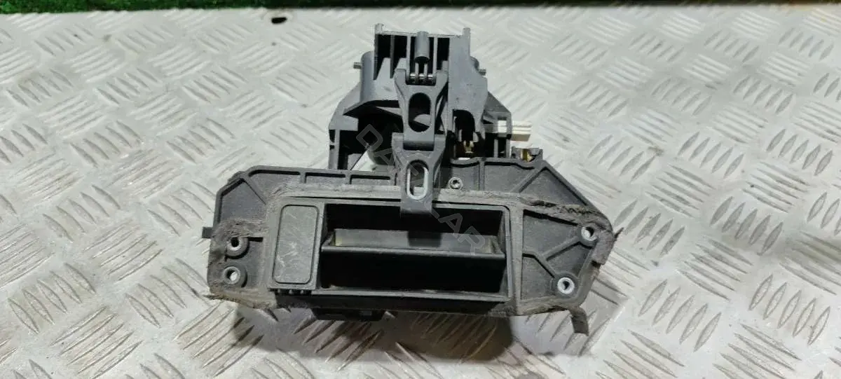 Ручка крышки багажника A21174093
