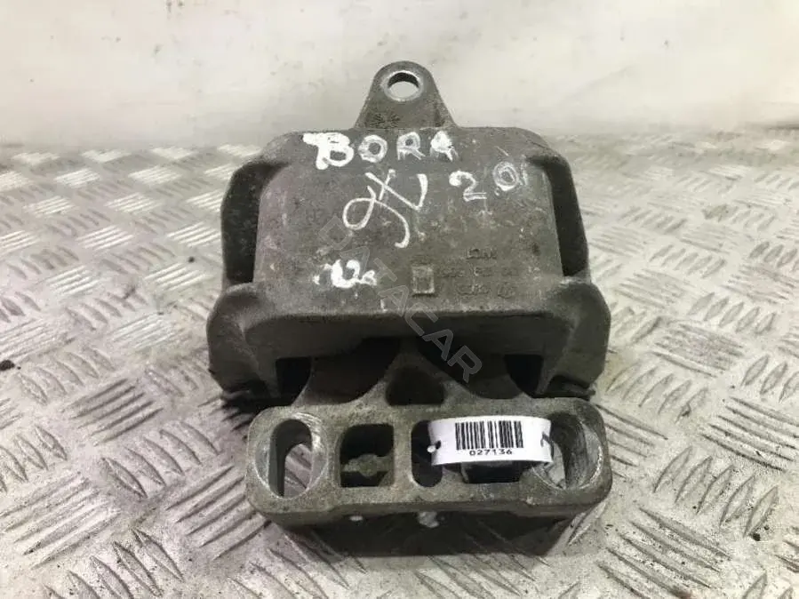 Подушка КПП 1J0 199 555