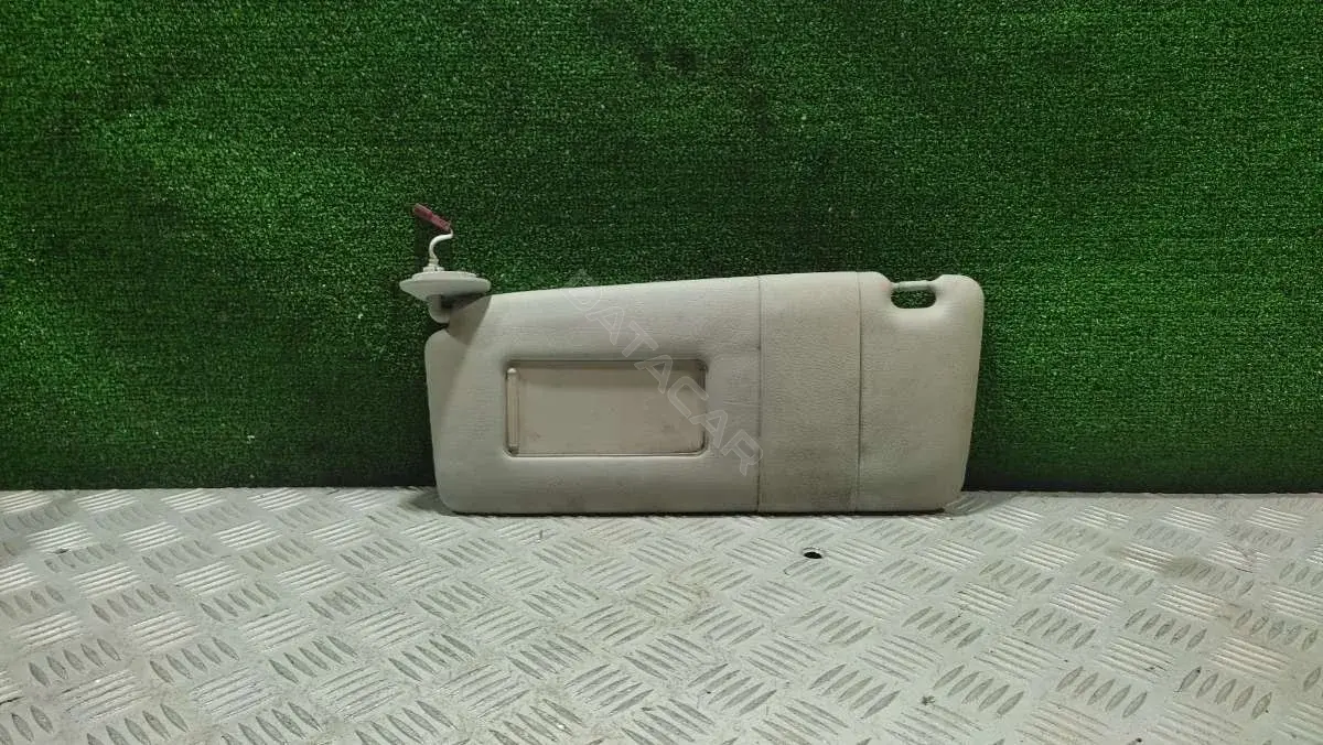 Козырек солнцезащитный 6905983