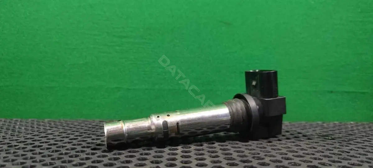 Катушка зажигания 036 905 715 E