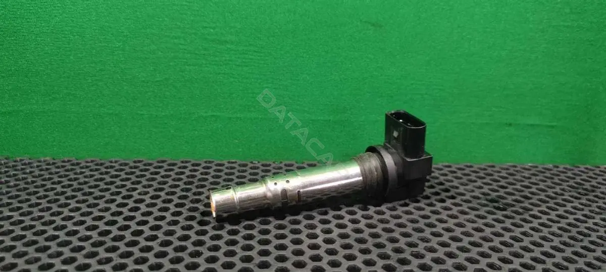 Катушка зажигания 036 905 715 E