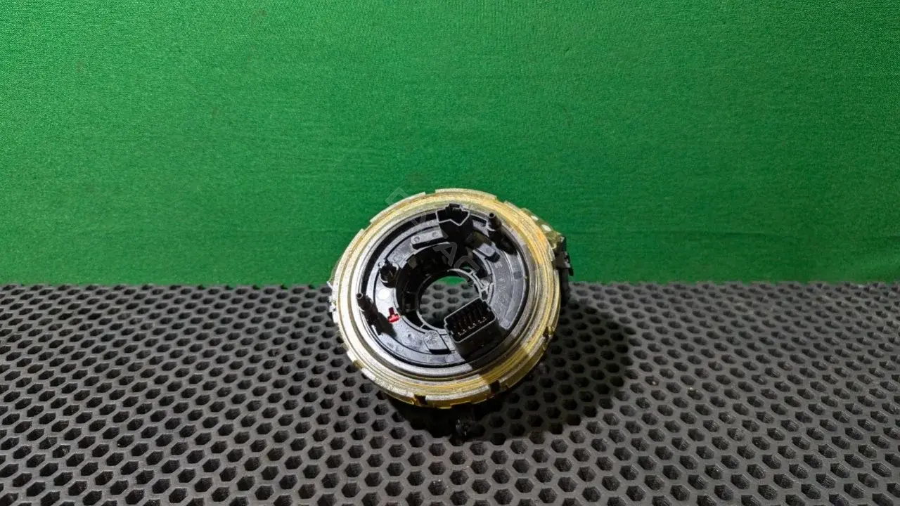 Шлейф подрулевой 4E0953541 A
