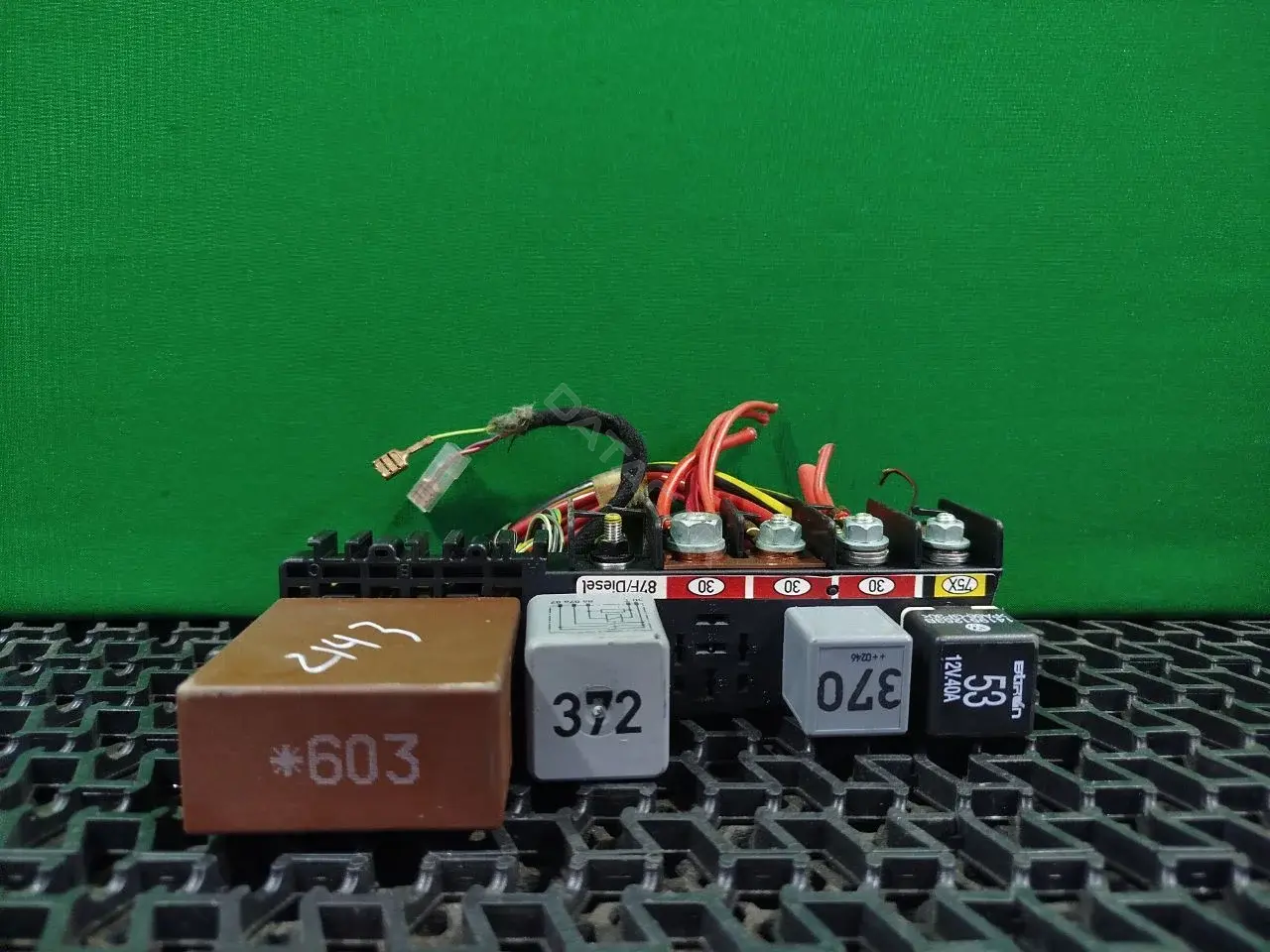 Блок предохранителей 89 6083 000, 8L0 941 822 A