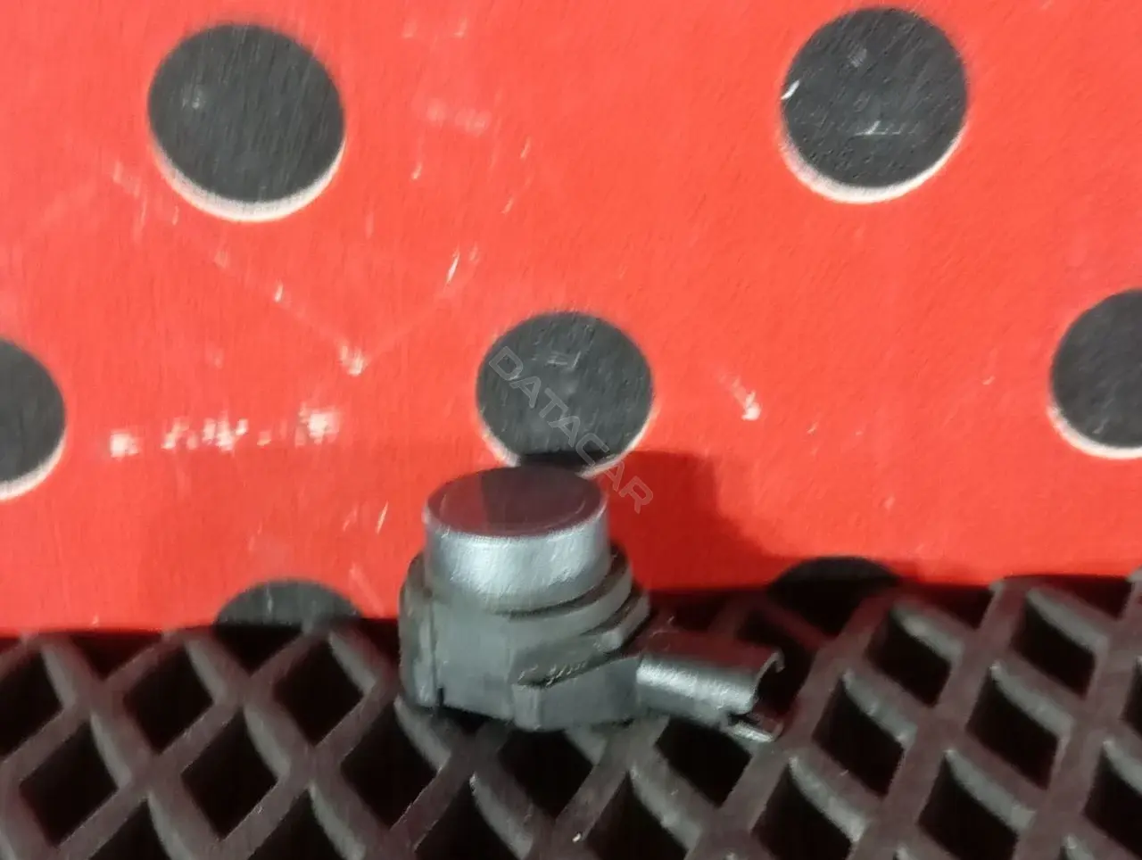 Датчик парктроника 109056007
