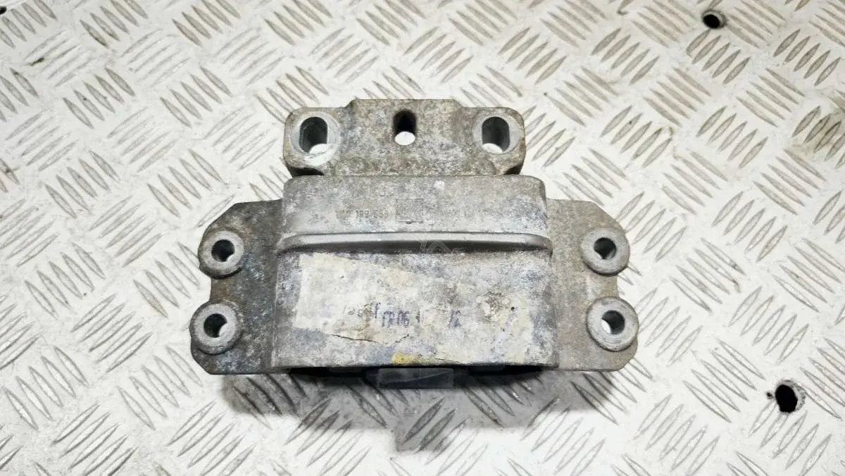 Подушка КПП 1K0199555M