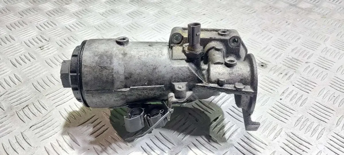 Корпус масляного фильтра 045115389C