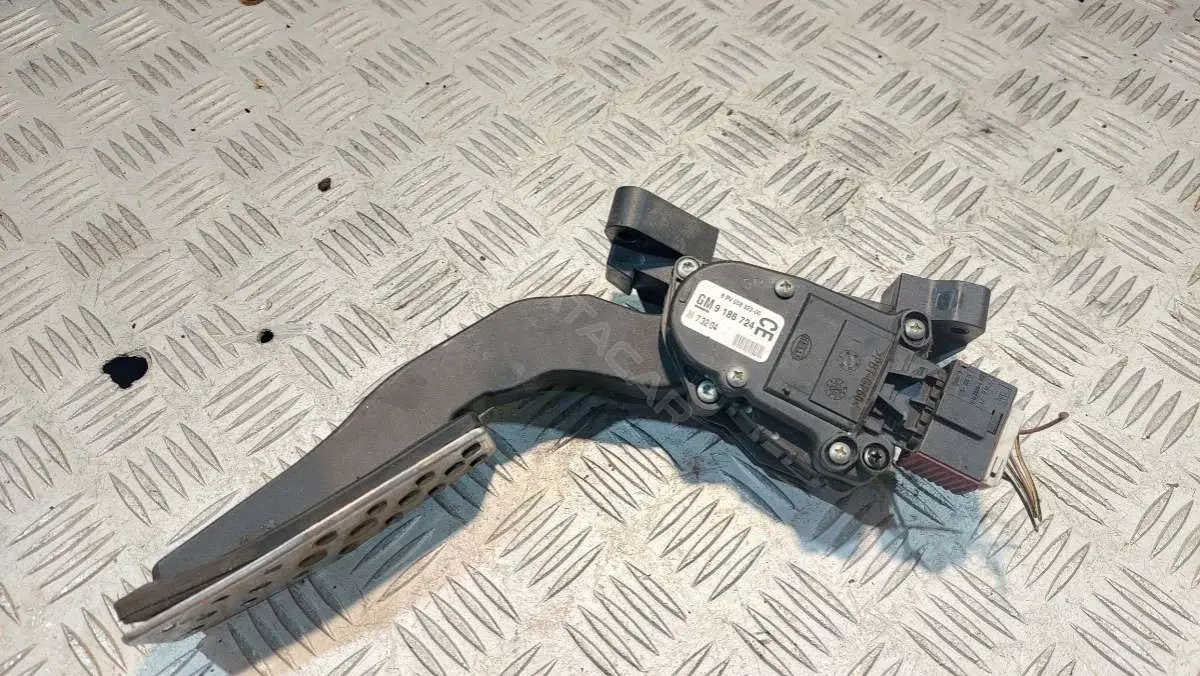 Педаль газа 9186724
