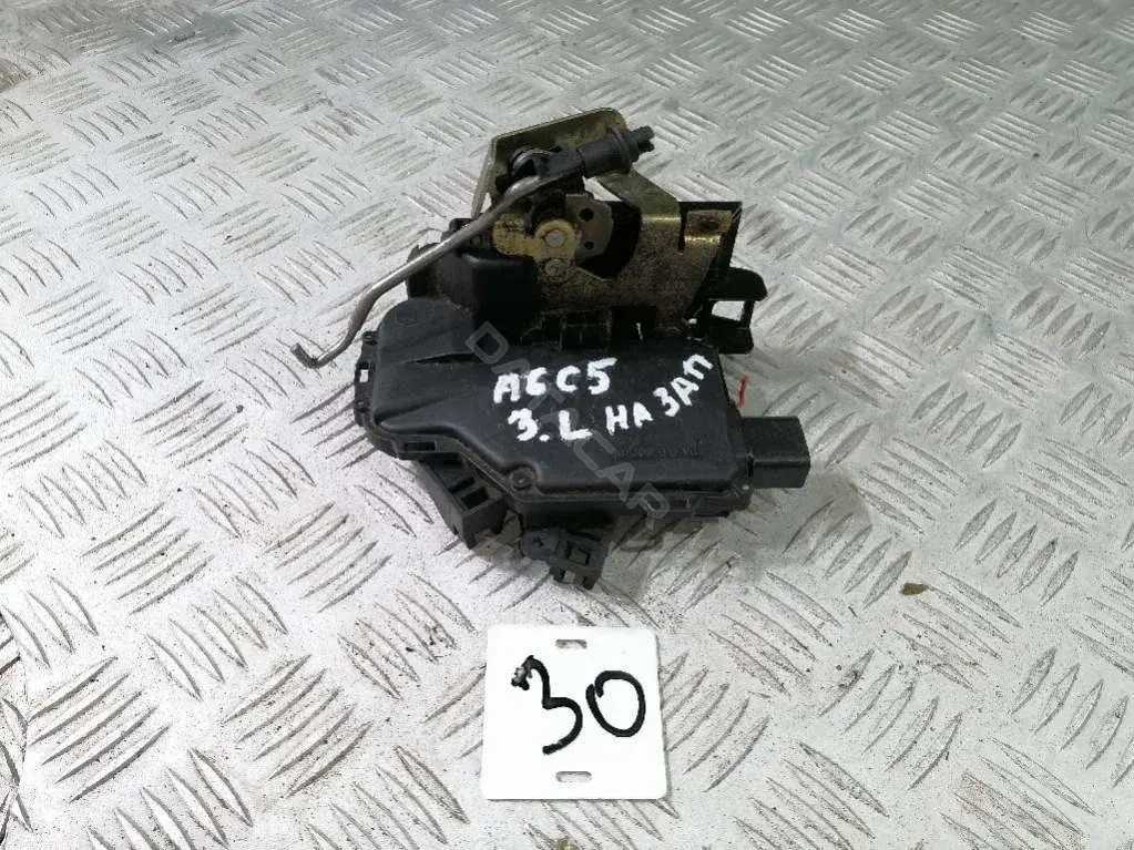 Замок двери 02080м