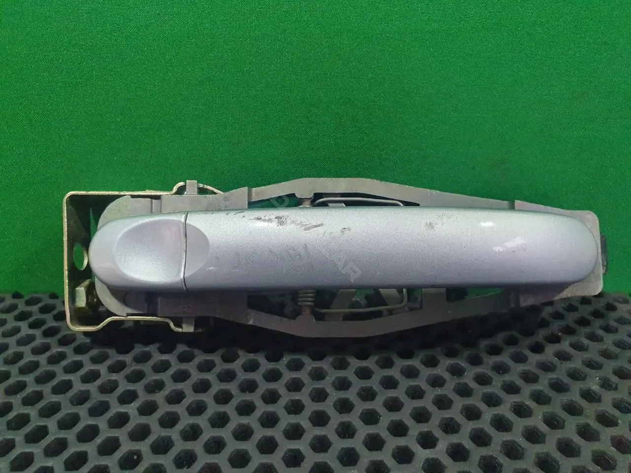 Ручка двери 1T0 837 886