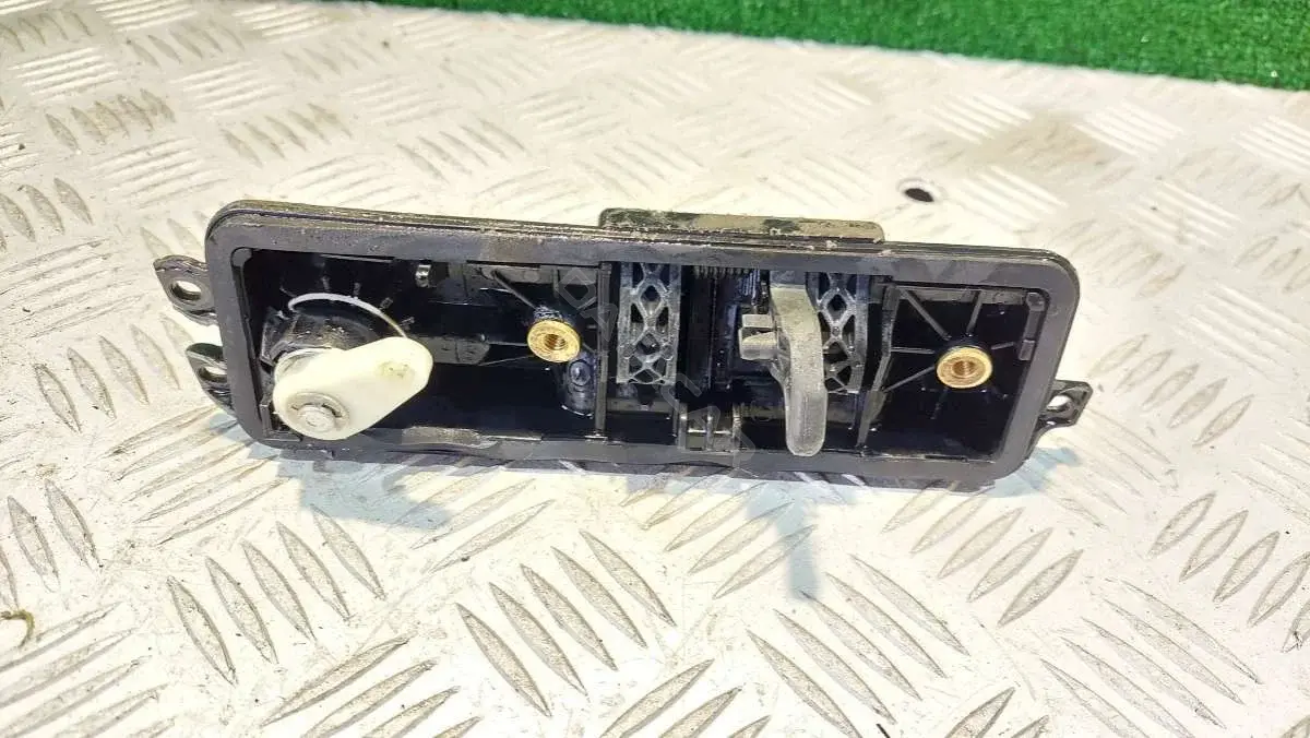 Ручка крышки багажника 8200431418