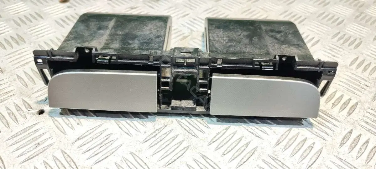 Бардачок 3c0858407