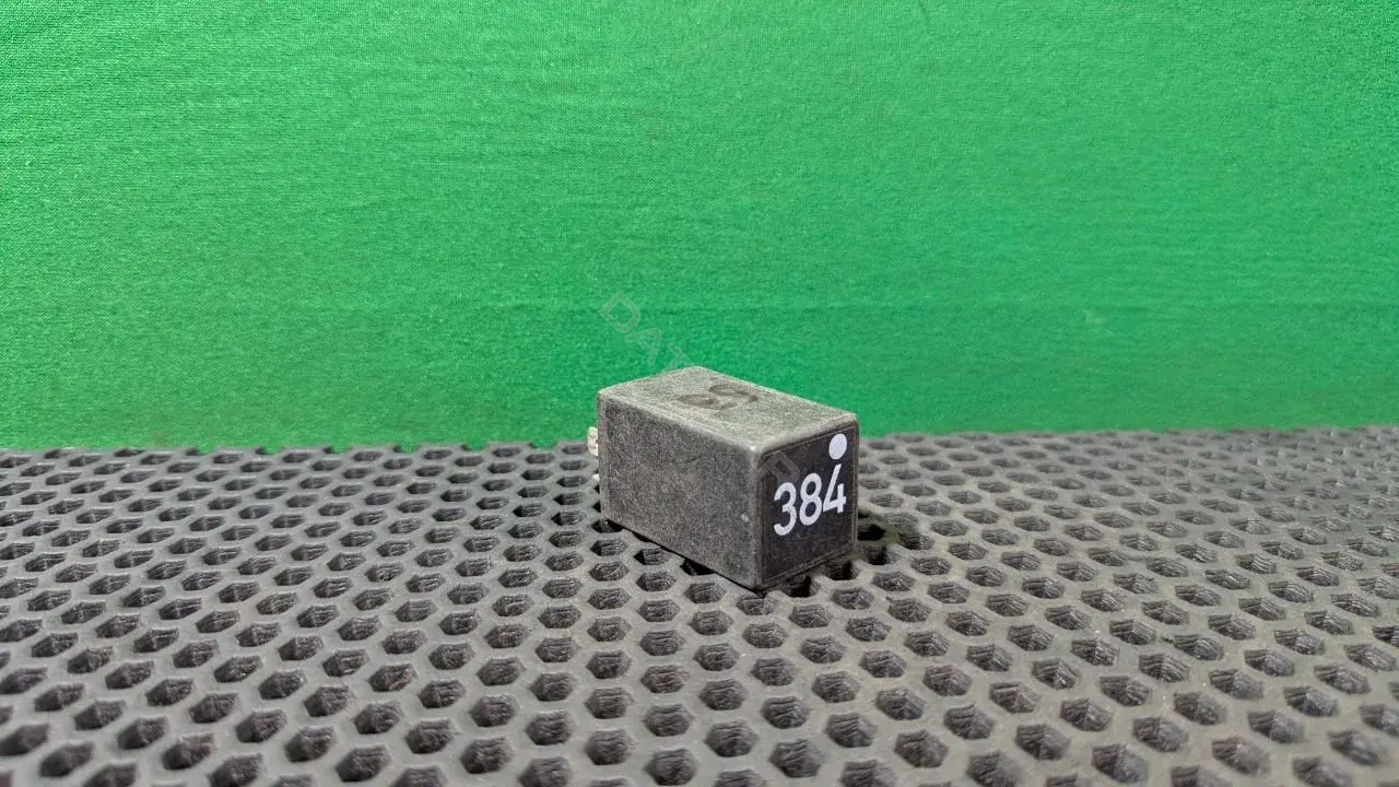 Реле вентилятора 384, 8D0 919 578