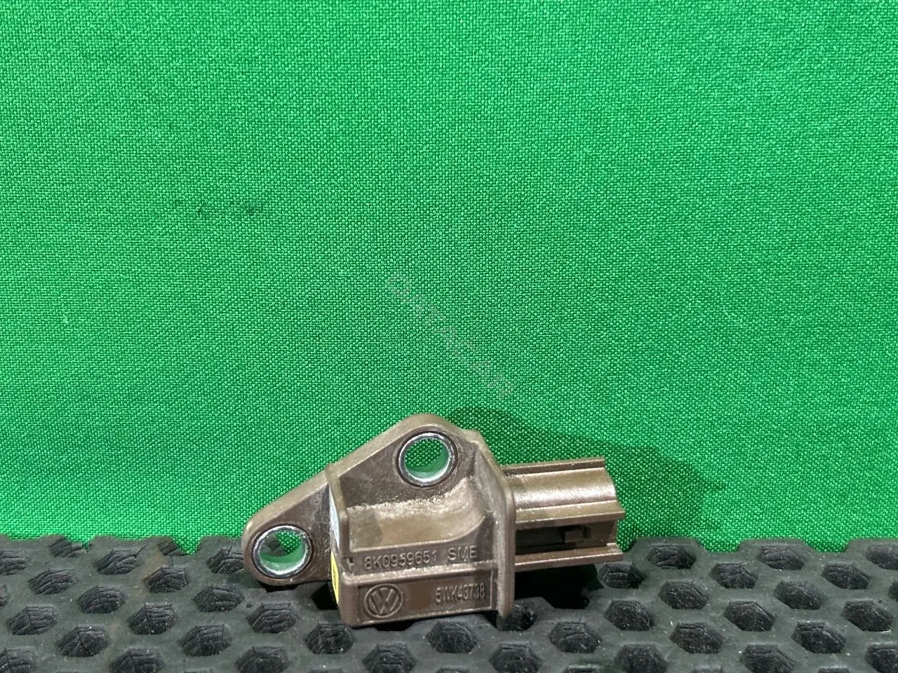 Датчик удара 8K0959651