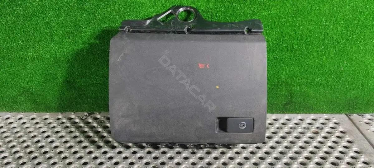 Бардачок 3C1 857 097 AQ