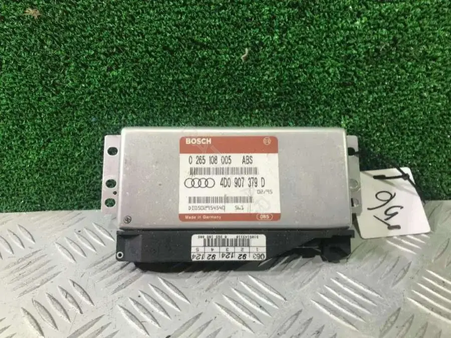 Блок управления АБС 0 265 108 005, 4D0 907 379 D