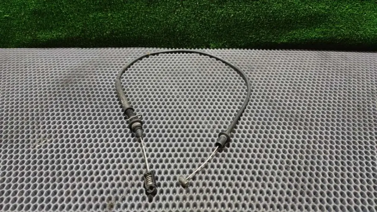 Трос газа 8200 215 959