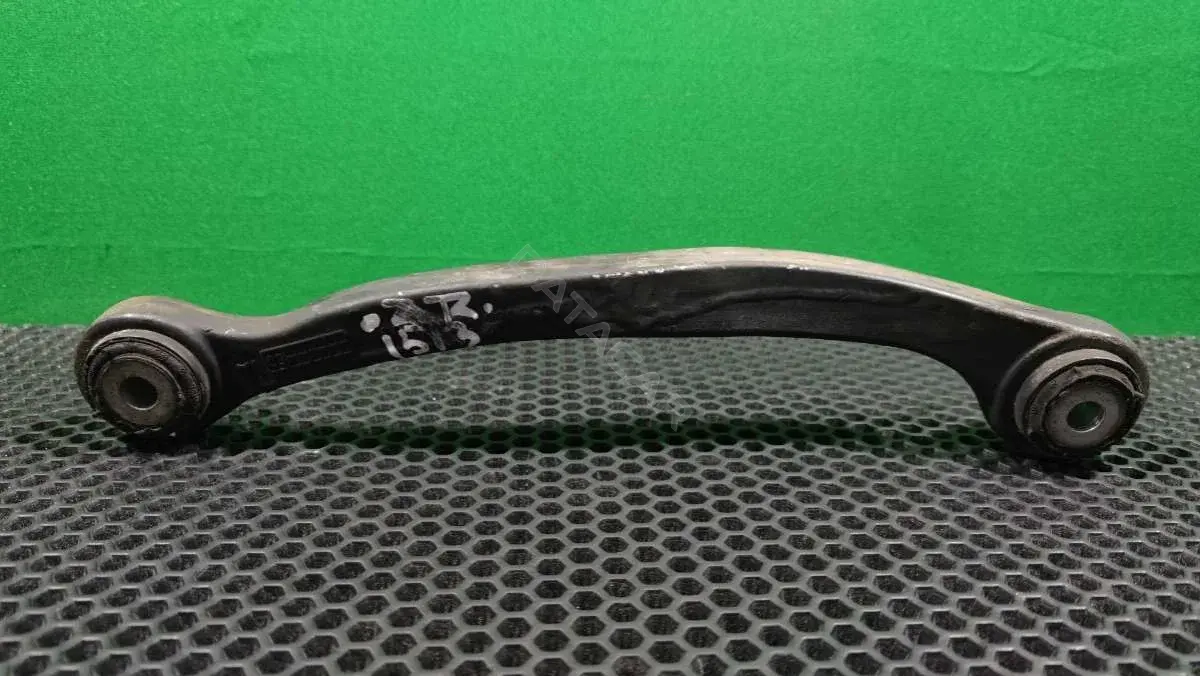 Рычаги A 230 352 01 01