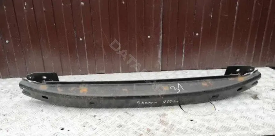 Усилитель бампера 008395