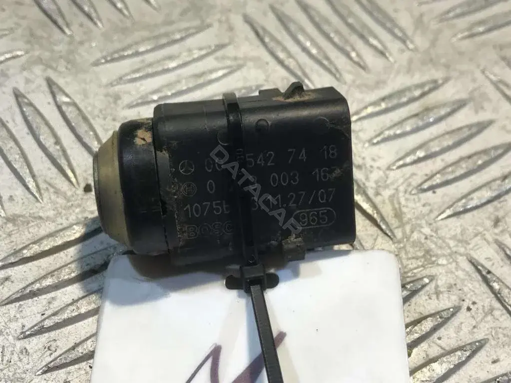 Датчик парктроника 0015427418